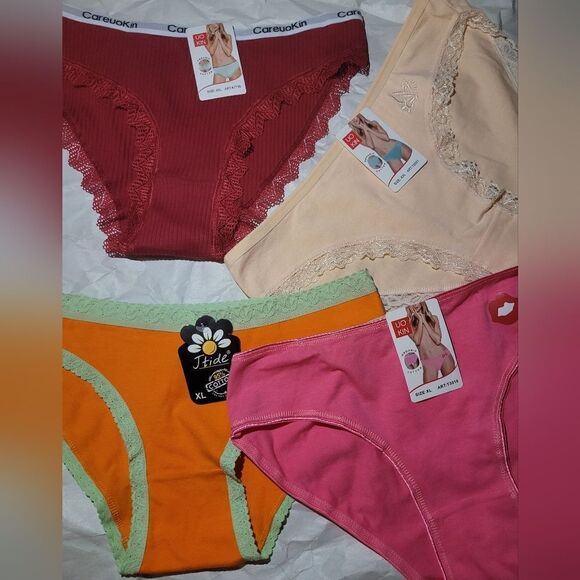 Surprise Panty bundle of 4 (mix and match) - Picture 15 of 16